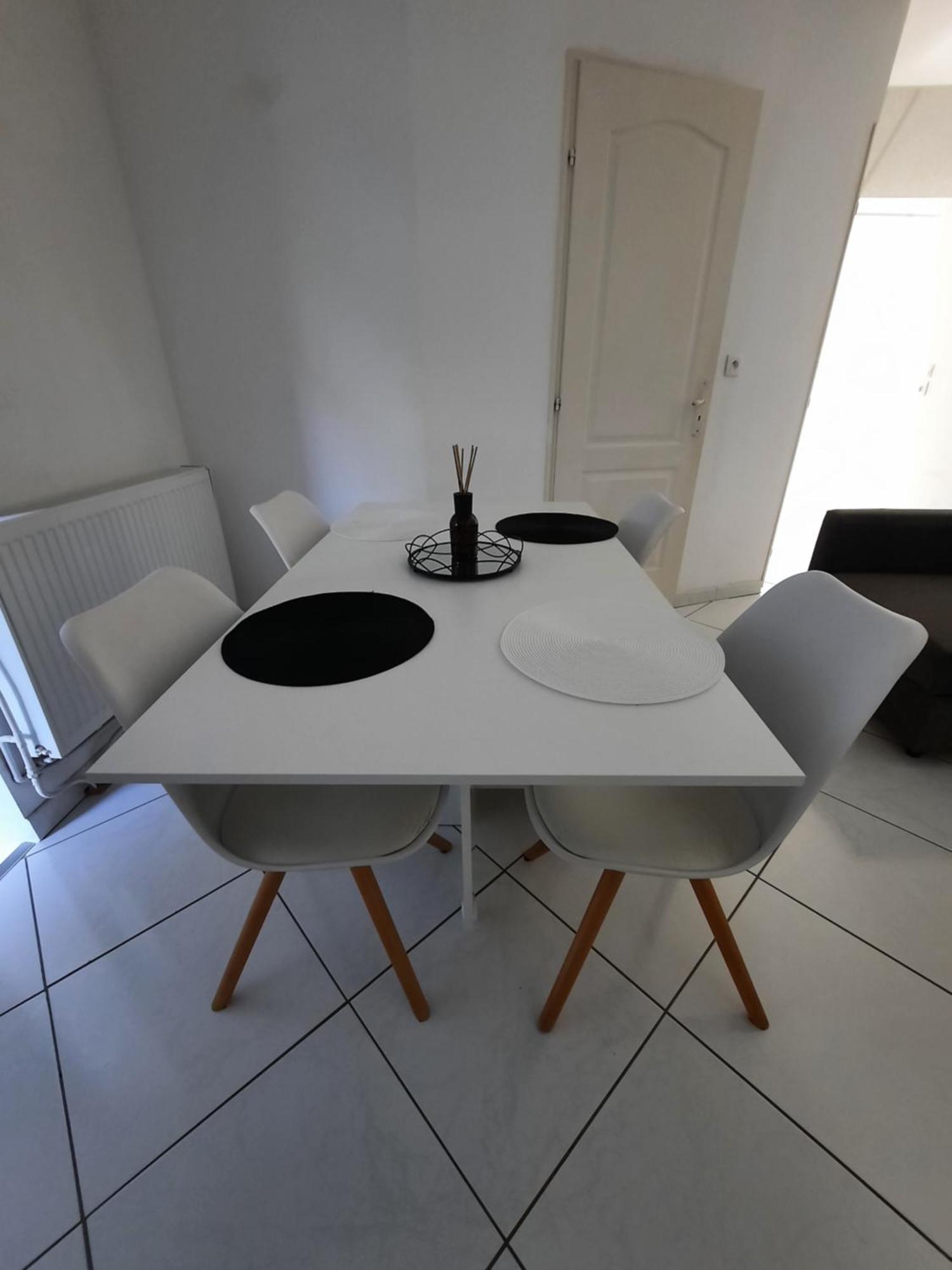 אוקסון Le-Bon-Appart De Plain-Pied Avec Terrasse מראה חיצוני תמונה